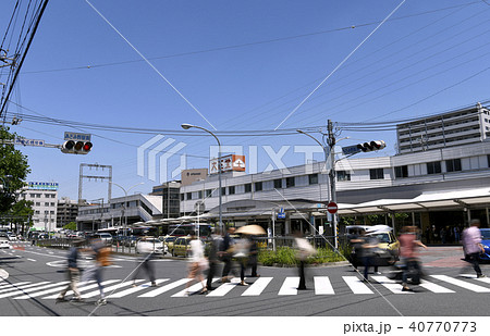 日本の横浜都市景観　あざみ野駅前 40770773