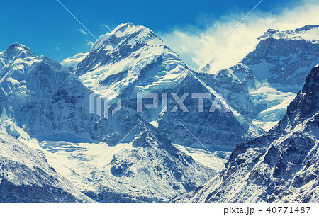 Kanchenjunga region 40771487