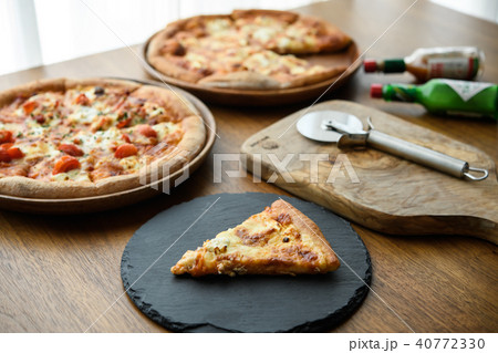 pizza pizza 40772330