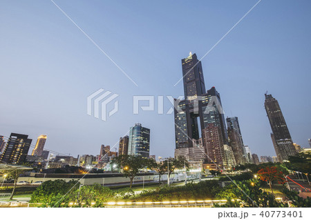 高雄85ビルの夜景 40773401