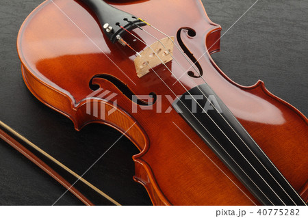 ヴァイオリン 40775282