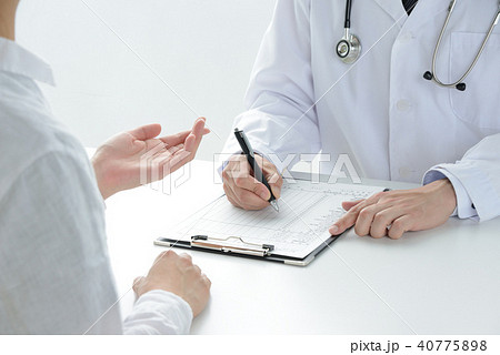 医療の現場―問診 40775898