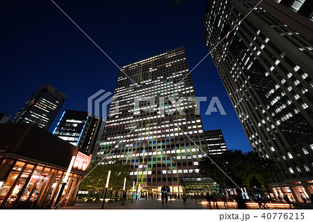 日本の東京都市景観 ライトアップされた霞が関ビルなどを望む 日本の東京都市景観 ライトアップされた霞が関ビルなどを望む 40776215