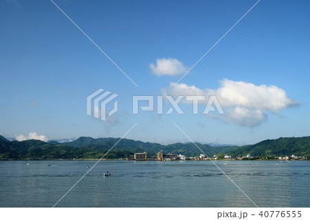 初夏の東郷池 40776555