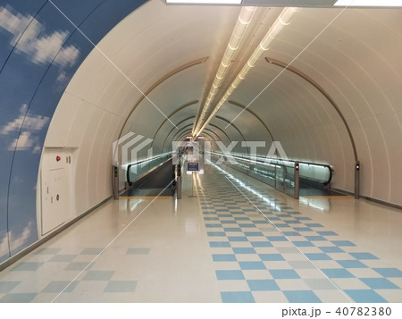 成田空港　地下通路 40782380