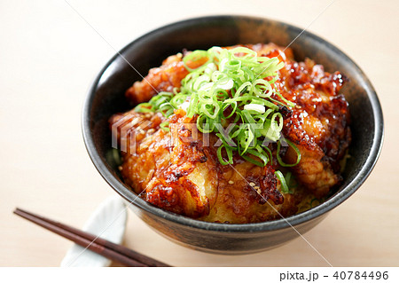 甘辛ダレのとり天丼 40784496