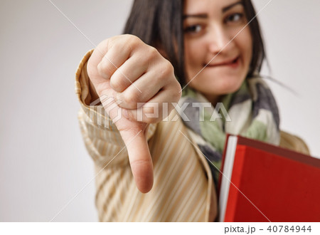 business woman showing her finger down 40784944