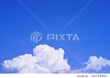 空  青空と雲イメージ 40789803