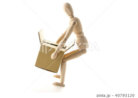 荷物を運ぶ 腰痛 ひざ痛 荷物を運ぶ 腰痛 ひざ痛 40793120