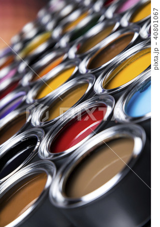 Colorful paint cans set Colorful paint cans set 40801067