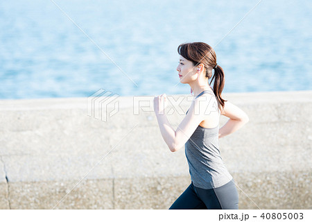 スポーツ　女性 40805003