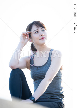スポーツ　女性 40805451