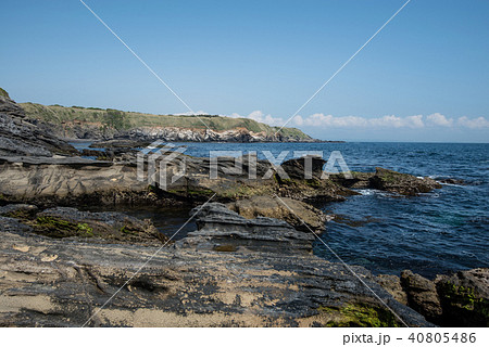 城ヶ島 赤羽根崎の岩礁地帯の写真素材