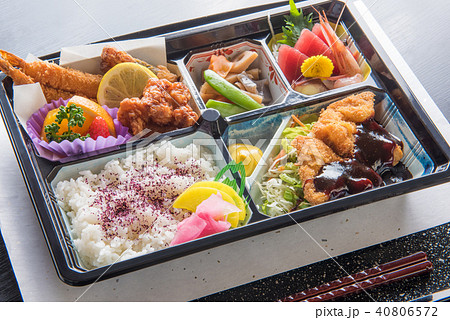 弁当　仕出し弁当 40806572