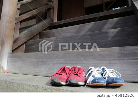 ウォーキング 40812926