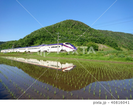 新幹線と水鏡と青空と・・・ 40816041