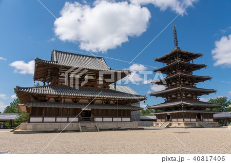 奈良の法隆寺 40817406
