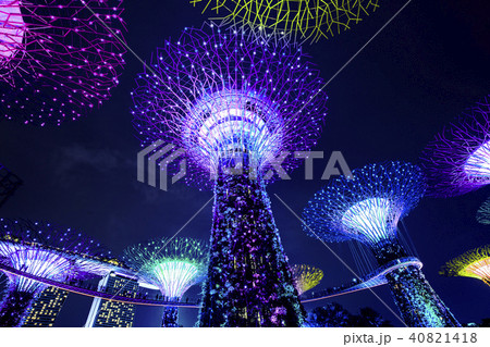 ガーデンズバイザベイ ガーデンズバイザベイ 40821418