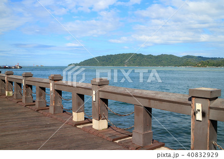 コタ・キナバルから望むガヤ島 コタ・キナバルから望むガヤ島 40832929