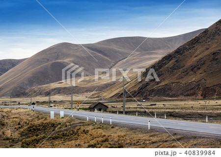 road in the highlands 40839984