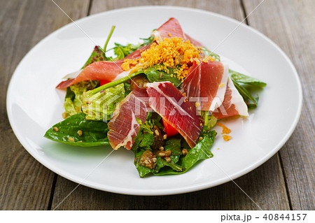 Mediterranean salad of prosciutto and vegetables Mediterranean salad of prosciutto and vegetables 40844157