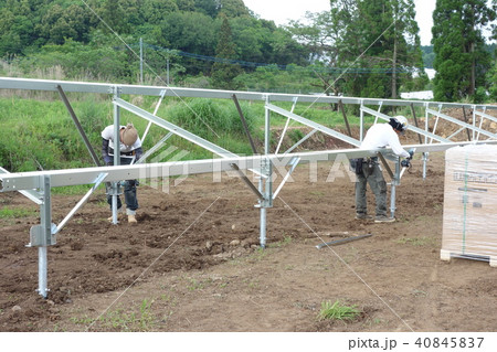 工事現場と作業員 40845837