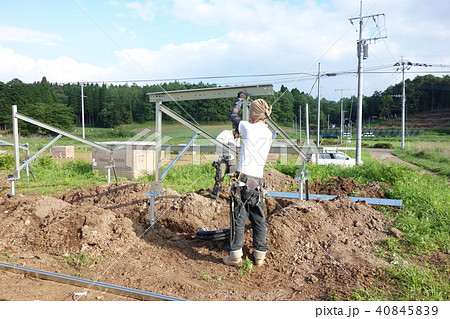 工事現場と作業員 40845839