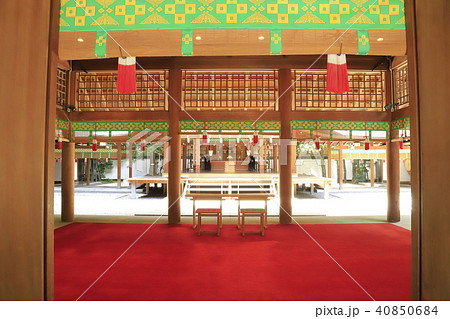 乃木神社　拝殿内部と本殿　東京都港区 40850684