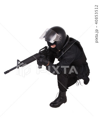 Riot police officer in black uniform 40853512