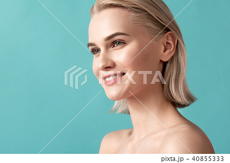 Nice woman with happy expression 40855333