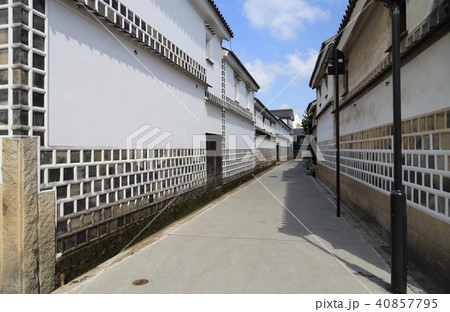 倉敷美観地区の路地（旧大原家住宅裏） 40857795