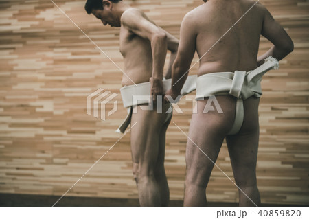 Sumo wrestling 40859820