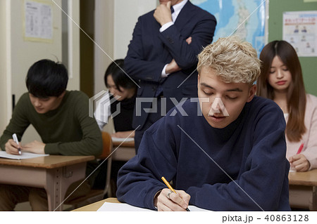 学校 夜間 受講生 学校 夜間 受講生 40863128