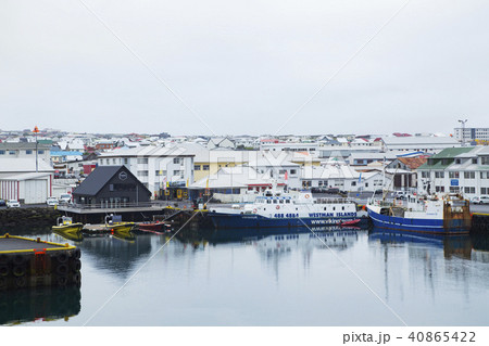 フェリーから見たヘイマエイ島の港 40865422