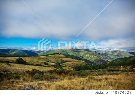 Beautiful natural landscape 40874328