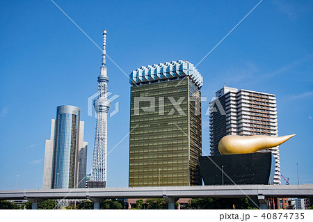 浅草 東京スカイツリー アサヒビールタワーの写真素材