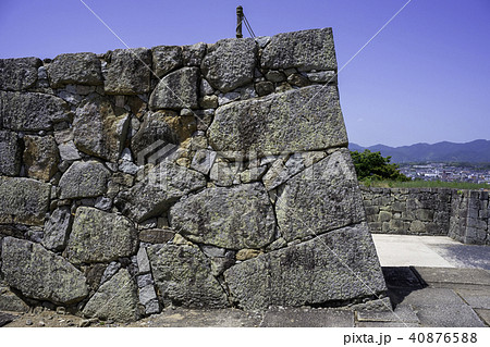 新緑の津山城天守跡 新緑の津山城天守跡 40876588