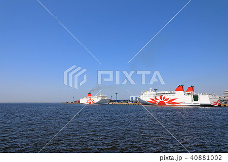 大阪港とカーフェリー 40881002