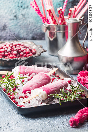 pink cranberry popsicle 40884357