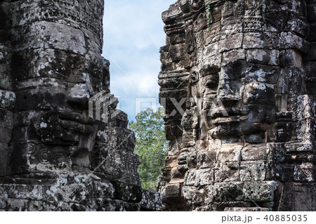 head of Bayon temple 40885035