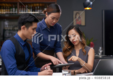 Discussing menu Discussing menu 40885818