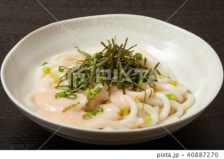たらこクリームソースのうどん たらこクリームソースのうどん 40887270
