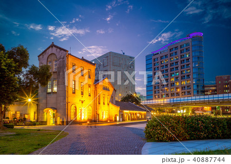 night view of Huashan 1914 Creative Park in taipei 40887744