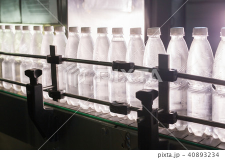 Water factory - Water bottling line for processing and bottling pure spring water into small bottles 40893234