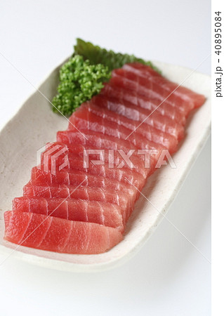 オオバチマグロの刺し身 オオバチマグロの刺し身 40895084