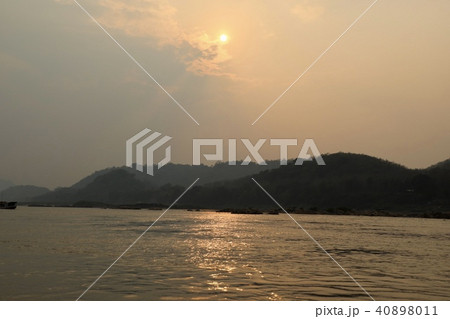 ラオス・ルアンパバーン 40898011