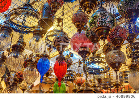 Traditional oriental colourful lamps lanterns Traditional oriental colourful lamps lanterns 40899906