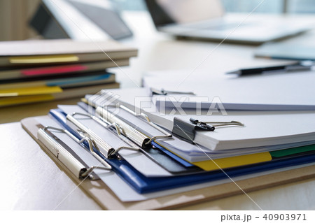 Businessman working reading documents graph  40903971