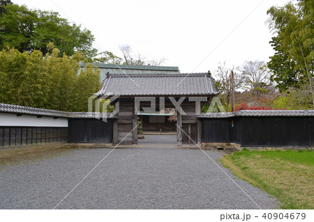 伊豆の国市韮山にある江川邸の門 40904679