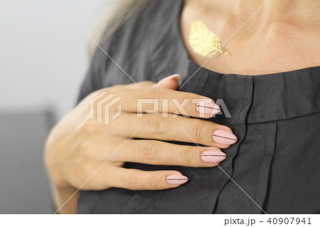 Beautiful female hand with manicure. 40907941